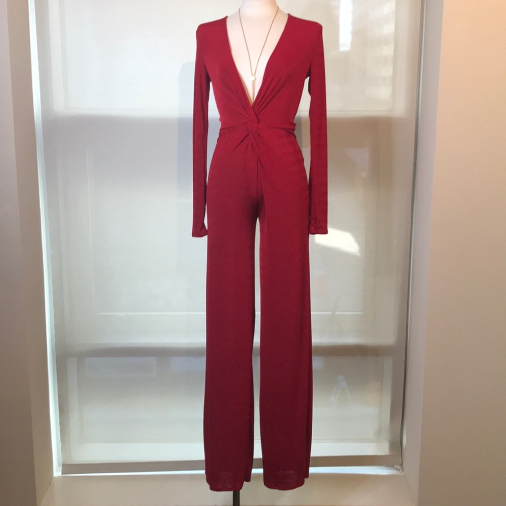 NWT ⚜️Deep V Neck Jumpsuit Red♥️ or Black♠️ - Picture 5 of 8